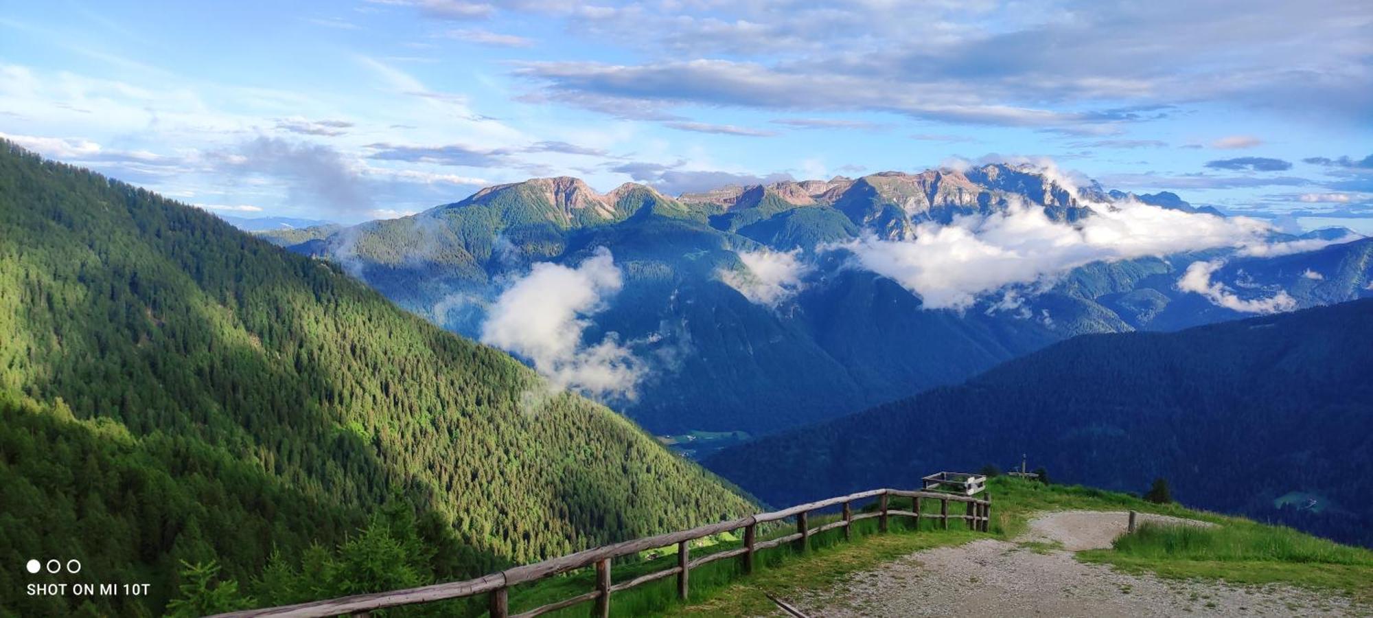 ホテル Restor Natura Malga Mondent Pracorno di Rabbi エクステリア 写真